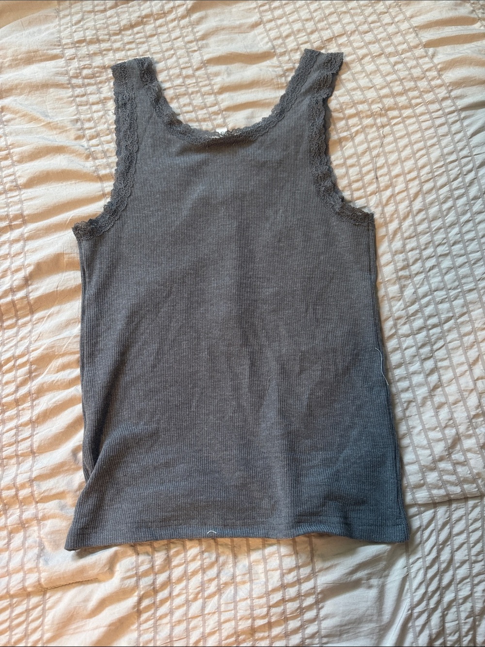 POL Charcoal Ribbed Lace-Trim Henley Tank - Picture 2 of 2